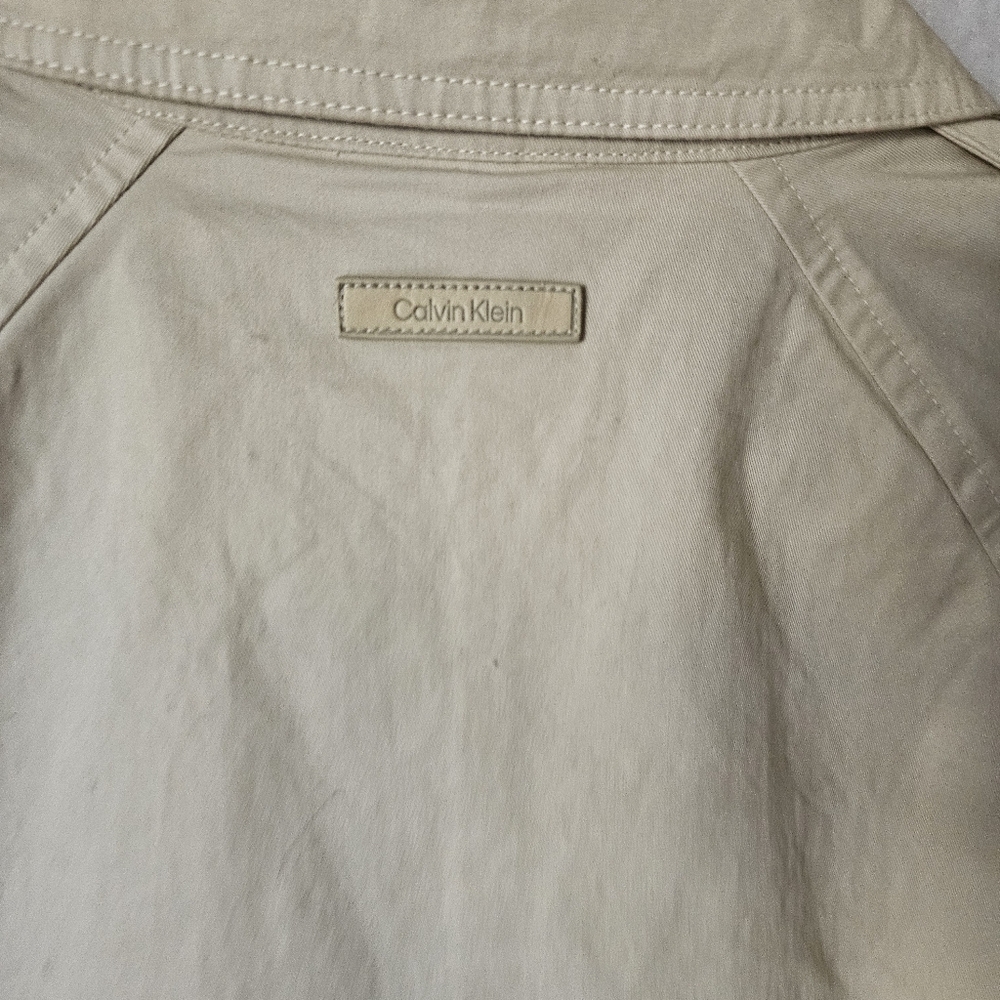 Calvin Klein Short Cotton Trench Coat - Picture 13 of 14